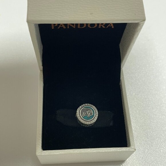 Pandora Florida Manatee Exclusive Charm Jewelry Bracelet - Picture 4 of 5